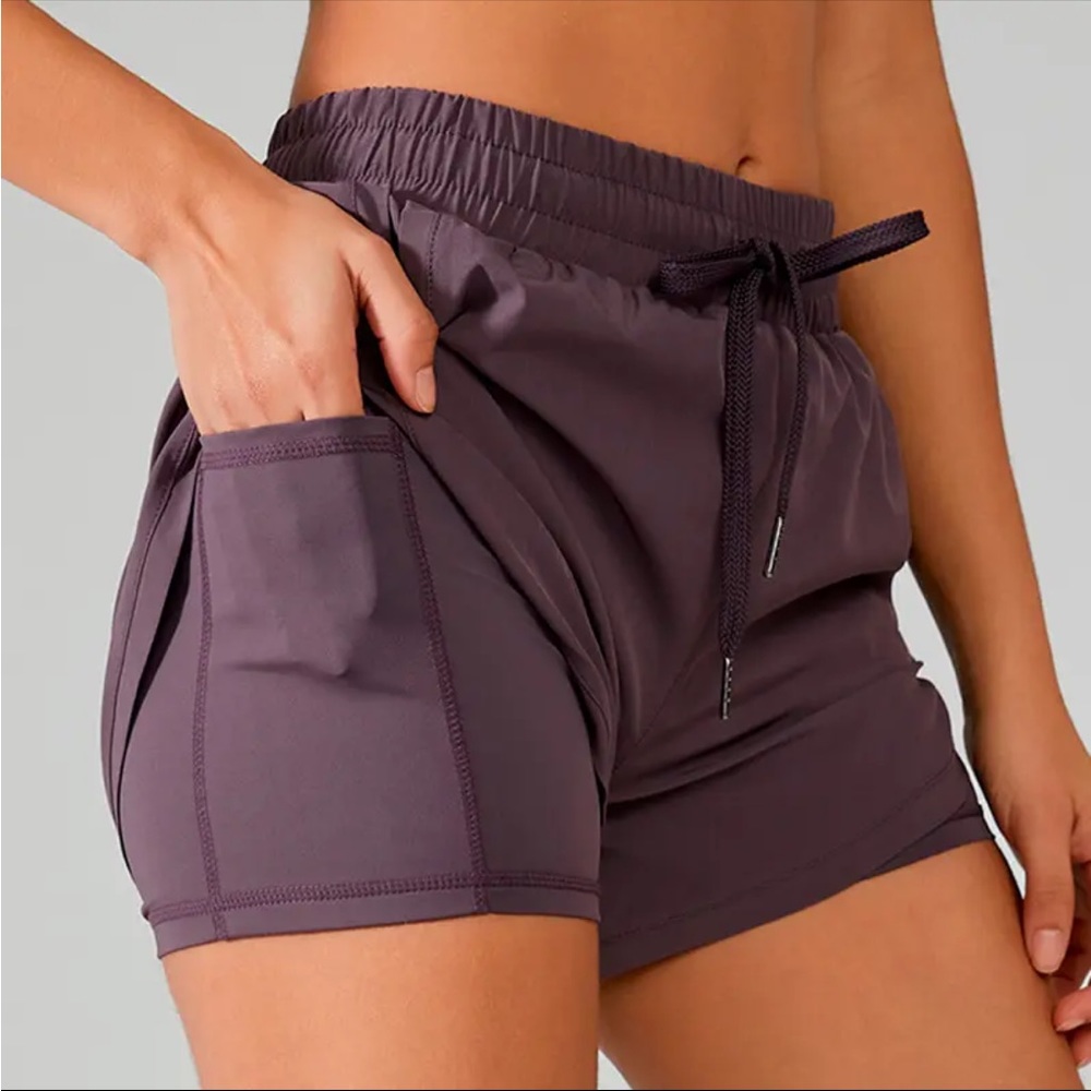Drawstring shorts - Picture 3 of 6